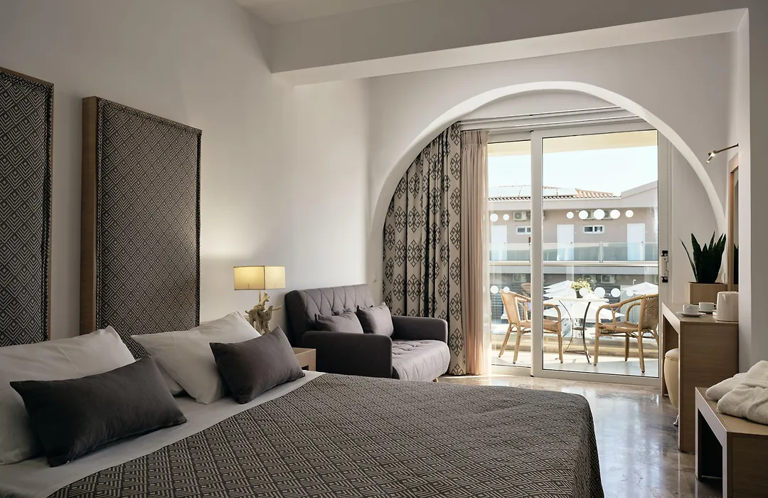 Park Hotel & Spa-Adults Only-1